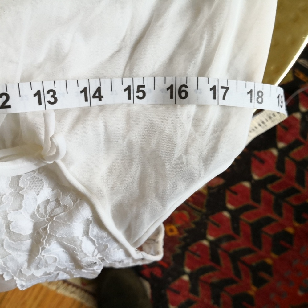 Vintage Bridal Peignoir Set - Picture 5 of 6